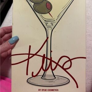Kylie cosmetics Kris Martini palette